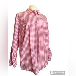 Talbots pink and white gingham, perfect for this hot summer! Size 16W